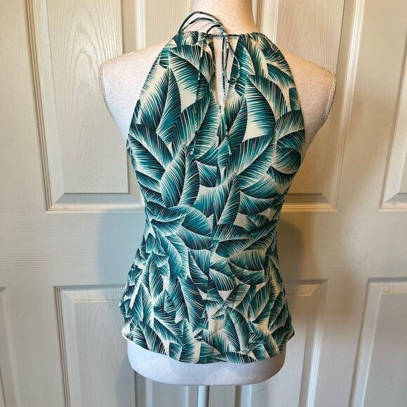 🎄Ann Taylor Leaf Pattern Halter Top - Picture 6 of 10
